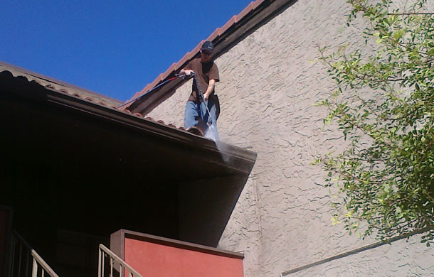 commercial-gutter-cleaning-scottsdale